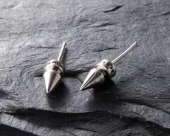 新品 シルバー925 スパイク ピアス 片耳1個 キャッチ付  メンズ レディース ユニセックス スタッド コーン ロック パンク  アクセサリー 小ぶり おしゃれ 高級感 プレゼント ギフト 定番  93