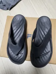 クロックス ブラック ビーチサンダル サンダル W6 230mm サイズ 状態良し