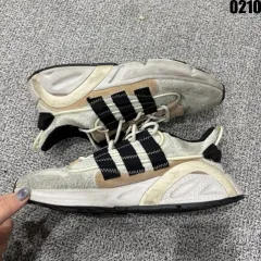 アディダス スニーカー 白/黒