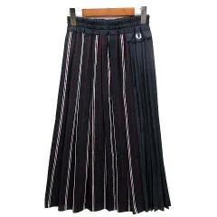 フレッドペリー FRED PERRY プリーツ パネル ストライプ スカート ロング丈 ワンポイント 月桂樹 ウエストゴム F8540 ネイビー 紺 UK10