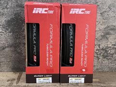 美品 AGILEST FAST TLR 30C チューブレスタイヤ2本セット - メルカリ