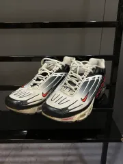 (275) ナイキ エア マックス プラス 3 ブラック レッド 8 9