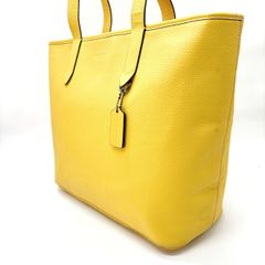 COACH レザー サリバントートバッグ イエロー - メルカリ