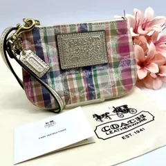 コーチ　シグネチャー　キャンバス　ポーチ　マルチカラー　タグ付き　小物入れ　化粧ポーチ　イヤホンケース