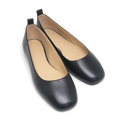 極美品⭐︎Enあしながおじさん Vカットフラットシューズ 黒 24cm