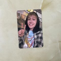 Item thumbnail for item eaeb1239-614e-4ff4-bbb7-037daa14a98e