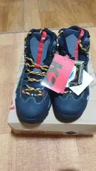 K2登山靴
