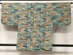 平和屋着物＃道中着　紬地　型染め　流水花文　正絹　逸品　CABC3141ua
