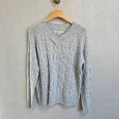 レディース ケーブル ニット Vネック セーター 55