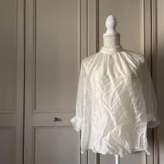 30 ロペ ROPE 花柄 レース ハイネック ブラウス シャツ トップス　レディース　blouse　shirt　Tops　ladies　ホワイト オフホワイト アイボリー 白 シロ　お呼ばれ　デート　オフィスカジュアル　食事会