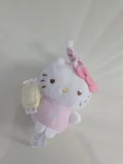 ハローキティ 眠る ぬいぐるみ