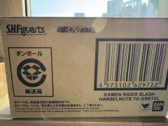 未開封 S.H.Figuarts 仮面ライダー льзу