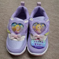 ラプンツェル　ムーンスター　運動靴
