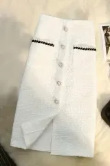 白ツイードミニスカート
