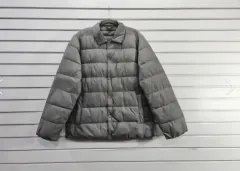 JAJU 薄カーキKiton(キートン) ダウン メンズアウター / 宝探し天使