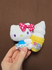 古典アイスクリーム ハローキティぬいぐるみ