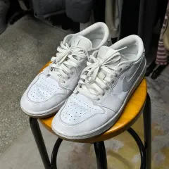 NIKE(ナイキ) エアジョーダン 1 白 ゴルフシューズ 290