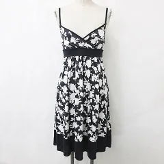 アプワイザーリッシェ Apuweiser-riche ワンピース ノースリーブ ひざ丈 フレア 花柄 紺 白 ネイビー ホワイト 1