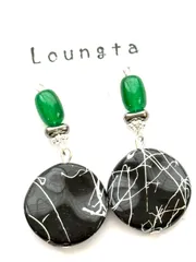 4236グリーン ブラックプチプラピアス 樹脂ピアス