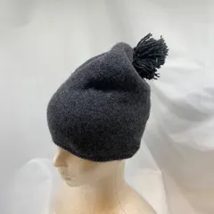 ザラ　ZARA ボンボン付き　帽子　キャップ　ニット帽　レディース