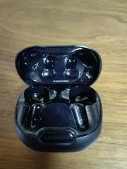 美品　soundcore イヤホン LIBERTY 4 NC　充電ケースのみ　ブラック