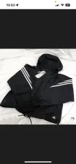 アディダス 3本線 クロップド フード ウィンドブレーカー ブラック ジャージ