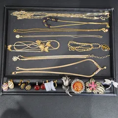 ⑦遺品整理 メッキアクセサリー アクセサリーおまとめ ネックレス 　ブローチ　イヤリング