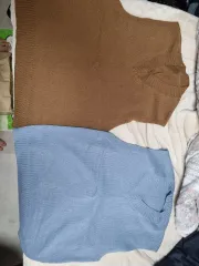 ニットベスト出品