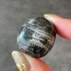 52g ブラックオニキスジオード エッグ】天然石 卵型 ドゥルージー晶洞