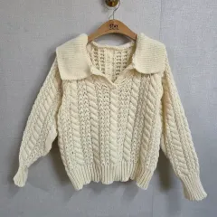 レディース アイボリー 厚手 ケーブル ニット Kara F