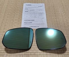 トヨタ レインクリアリングブルーミラー 08169-47030 未使用 プリウス 