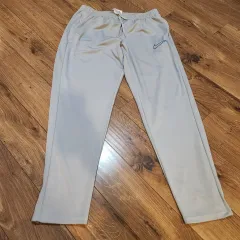 ナイキ 機能性 スポーツ ズボン サイズ XL