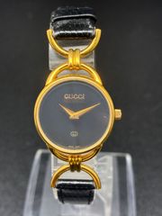 GUCCI ゴールド バングル 時計 1600 - メルカリ