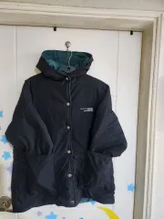 リバーシブル ブラック フード ダウン アウター