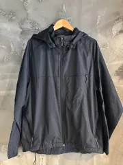 ナイキACG ブラック ウィンドブレーカー L