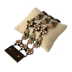 Michal Negrin ミハエルネグリン ブレスレット バラ 花モチーフ アンティーク調 レトロ ストーン付き ロゴ刻印あり 金属製 ピンク×ホワイト×ゴールド ※欠損あり レディース アクセサリー