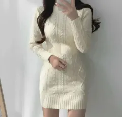 アイボリー ケーブル編み ニット ONE PIECE