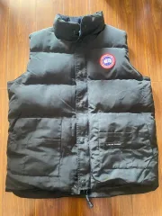 Canada Goose(カナダグース) ブラック グース ダウン ベスト