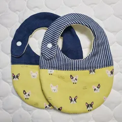 スタイ　フレンチブルドッグ　たまご型　タオルを挟んだふわふわ厚手よだれかけ　ワンコ　しえスタイ　No.95A 08/10