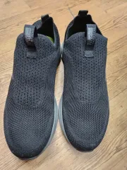 SKECHERS スケッチャーズ ゴーウォーク ブラック スリッポン スニーカー