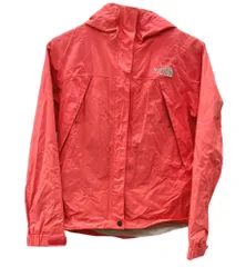 ザノースフェイス THE NORTH FACE スクープジャケット SCOOP JAKET マウンテンパーカー フーディ ジップアップ ロゴ刺繍 アウトドア ゴールドウィン PINK NPW61240 ジャケット ピンク Sサイズ 104LT-373