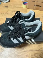 ネイバーフッドxアディマティック 285