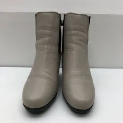 【美品】fitfit ショートブーツ 22.5cm ブーティー フィットフィット　SGAW10-9883のサムネイル