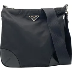 プラダ PRADA ショルダーバッグ ブラック SV金具 ナイロン メンズ ショルダーバッグ