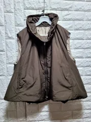 ハイクオリティ ブラウン フード ダウン ベスト