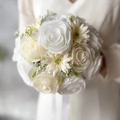 白バラ×ガーベララウンドブーケ☆ブートニア