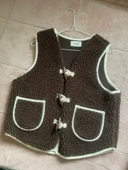 ブラウン色 ボアベスト