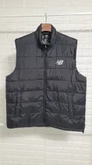 105 NBニューバランス ブラック パデッド オーバーサイズ ダウンベスト ゴールデンサイズ XL