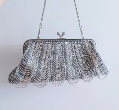 シルバービーズチェーンショルダーバッグ クラッチ