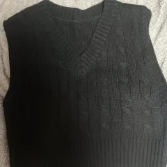 ニット ベスト 出品